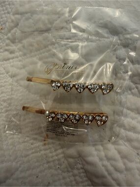 Stampd Gold Hair Pins with Clear Crystal Hearts (Set of 2)